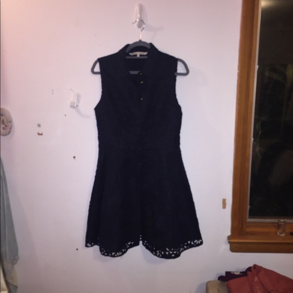 Embroidered lace overlay button down flare dress - Picture 8 of 8